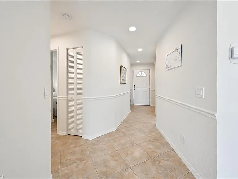 515 Gabriel Cir #1910 — Photo 13