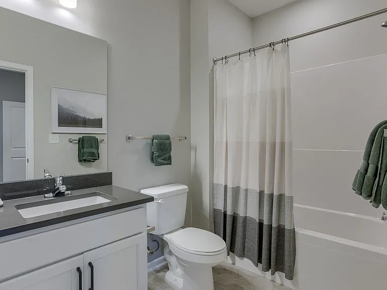 Jacob - 1 Bed / 1 Bath - 759 Sq.Ft.