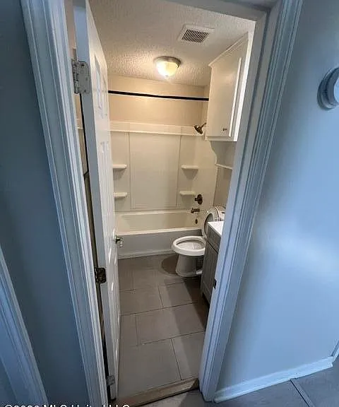 105 Northtown Dr — Photo 11