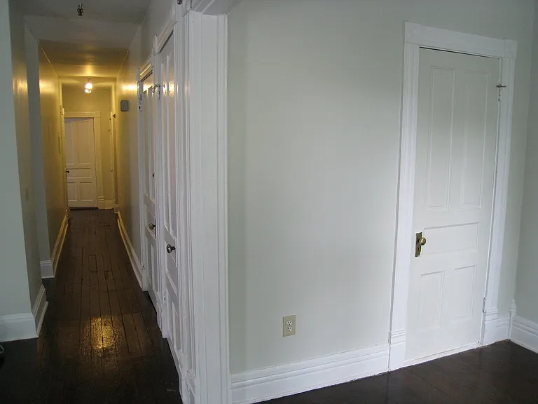 1438 S 2nd St — Photo 9