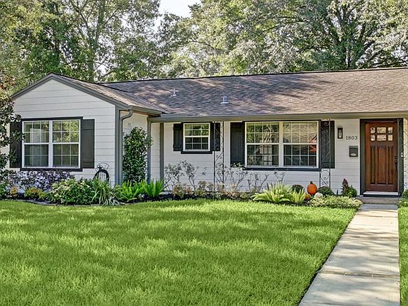 5th image of 1803 Woodcrest Dr