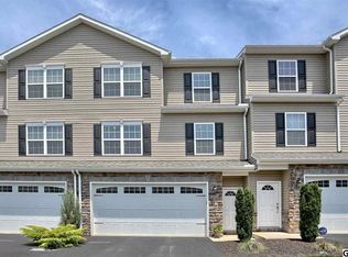 824 Spring Rock Ct, Mechanicsburg, PA 17055