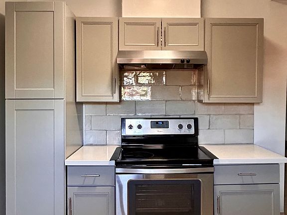 5th image of 502 W 17th St