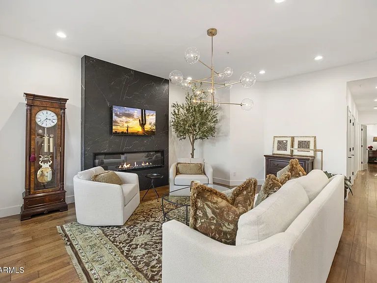 8270 N Hayden Rd #1036 — Photo 5