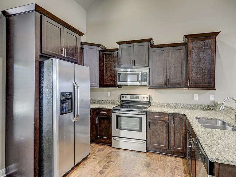 342 Big Station Camp Blvd #B — Photo 8