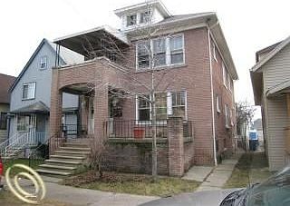 2nd image of 2620 Pulaski St
