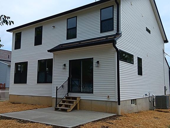 3rd image of 7217 Virginia Ave
