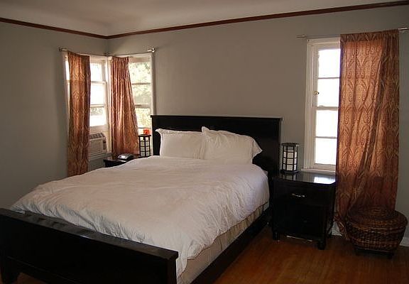 5th image of 6121 Hargis St