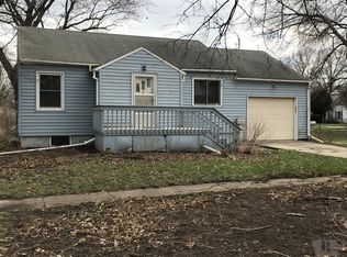 902 4th St, Griswold, IA 51535