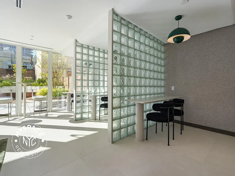 150 Lawrence St #1307 — Photo 18