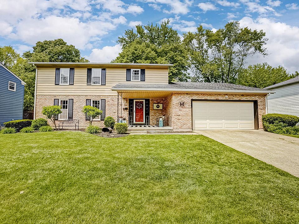 1st image of 2737 Woodford Dr