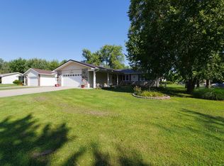 1901 Eastbrook Cir, Moberly, MO 65270