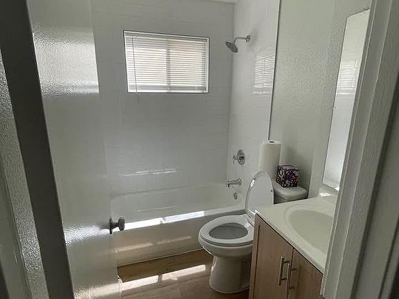 3rd image of 11002 Segrest Dr
