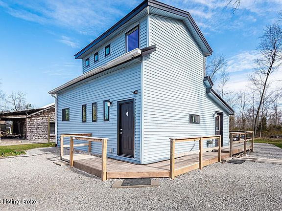 4th image of 3031 Beech Grove Rd
