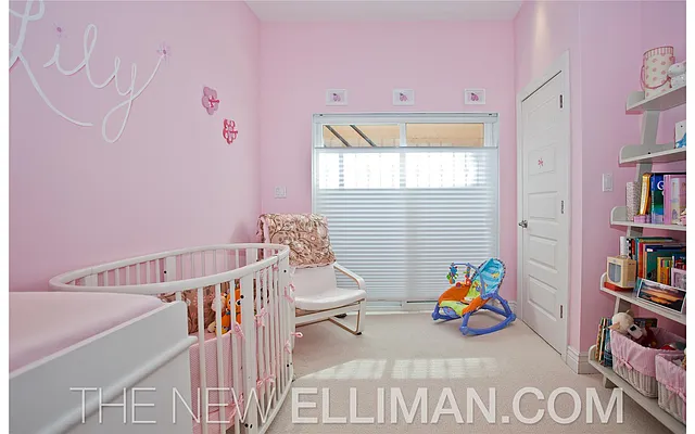 Sold by Douglas Elliman | media 21