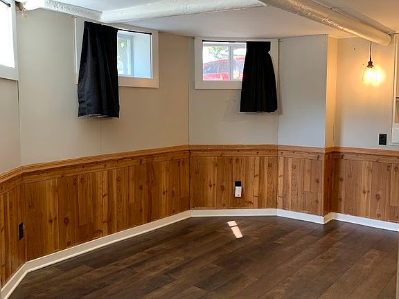 2nd image of 1121 2nd Ave S #11276378