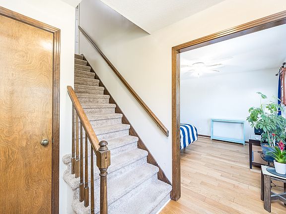4th image of 2151 Watertown Pl
