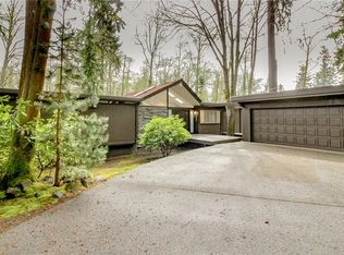 30300 23rd Ave SW, Federal Way, WA 98023