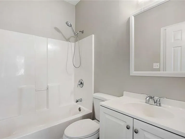 1396 Kennesaw Dr NW #B — Photo 13