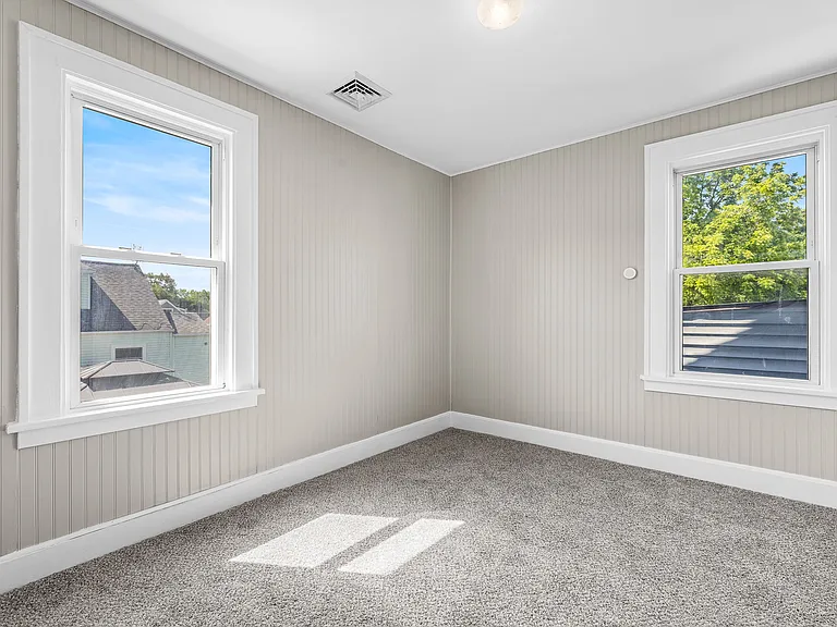 135 Weyand Ave #3 — Photo 12