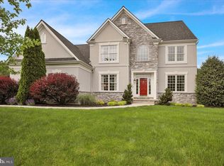 1225 Cameron Dr, Manheim, PA 17545