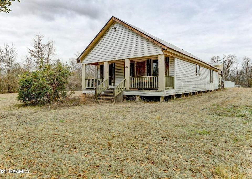 1st image of 427 Kidder Rd