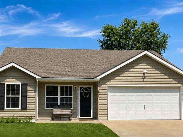 371 N Birch St, Gardner, KS 66030