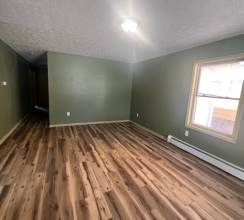 2nd image of 1070 Valdes Ave