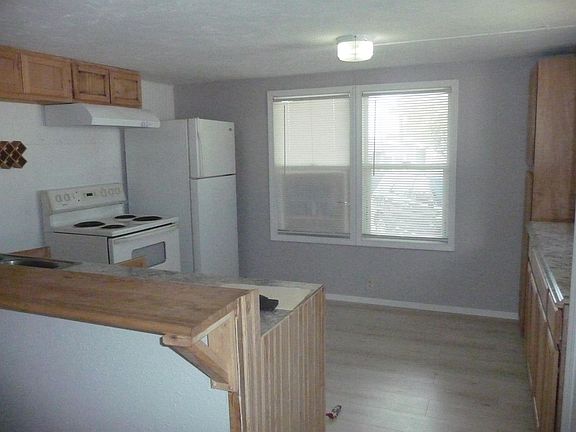 4th image of 15610 W Highway 2 Hwy #B7