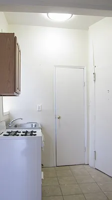 Rented by Bohemia Realty Group | media 31