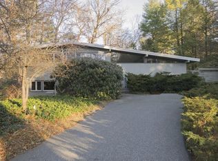 18 Peacock Farm Rd, Lexington, MA 02421