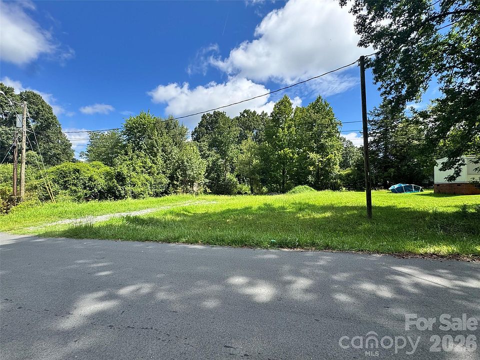 1st image of 14019 Woodstar Rd