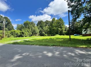 14019 Woodstar Rd, Matthews, NC 28105
