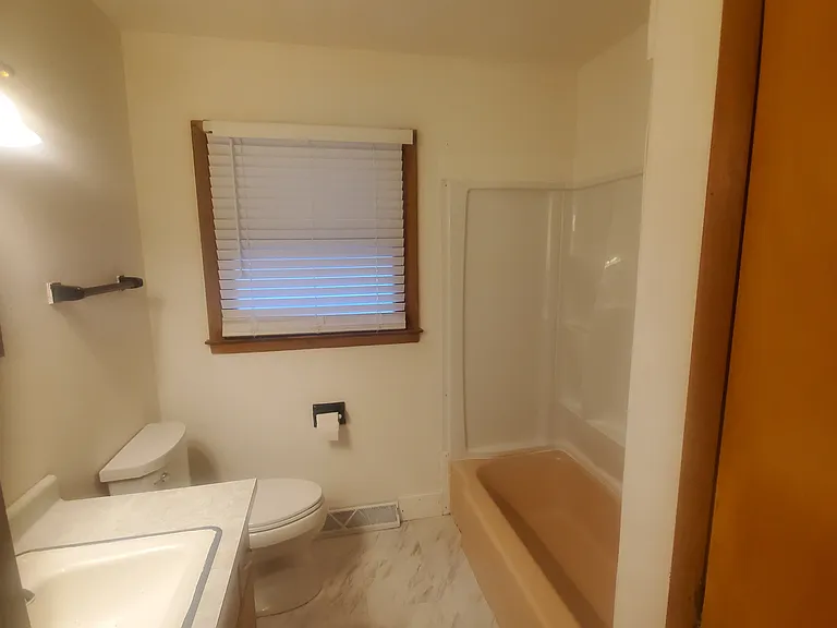 7213 W Herbert Ave — Photo 4