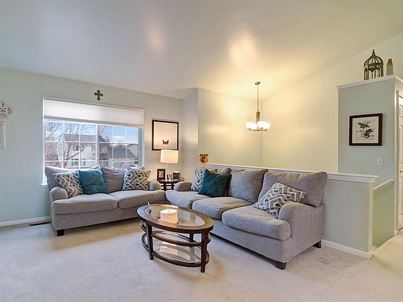 2nd image of 8956 Sunflower Dr