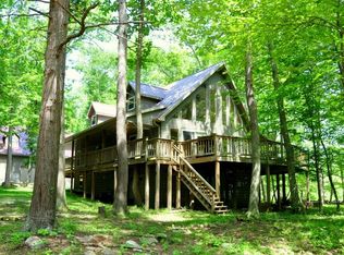 1767 Falls Pointe Rd, Hinton, WV 25951