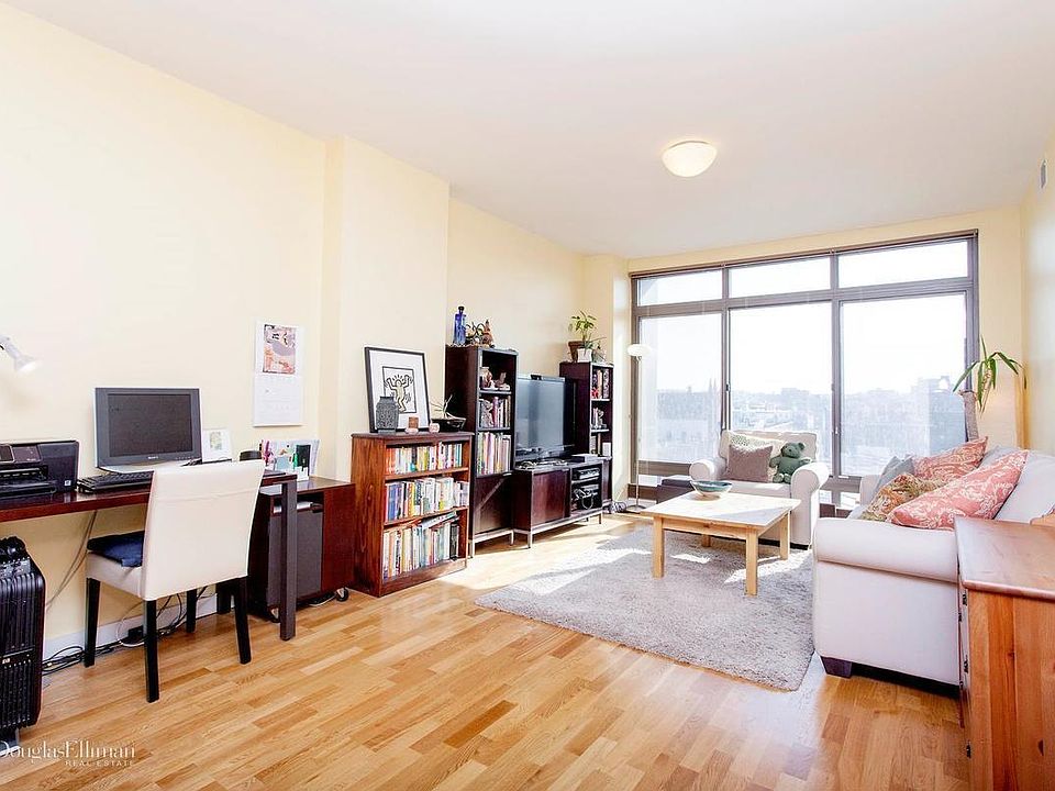 1st image of 500 4th Ave APT 8E