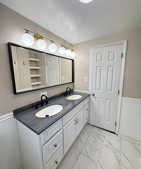 1300 Maywood Rd — Photo 28