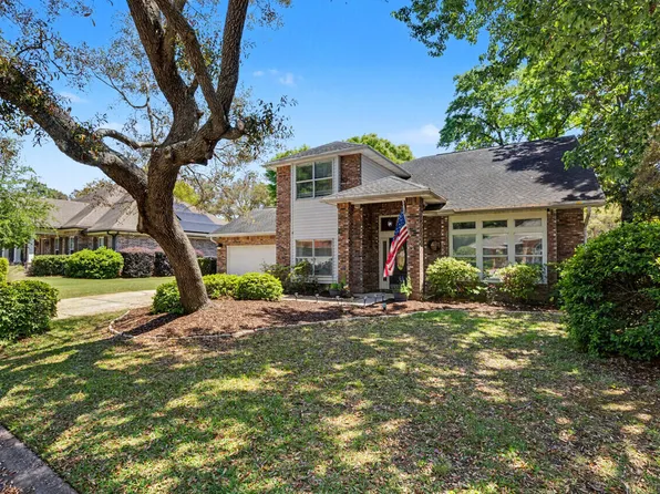 4412 Windrush Dr, Niceville, FL 32578