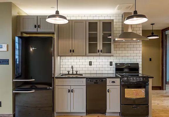 2nd image of 45 Newel St #4L