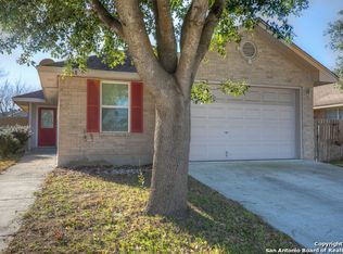 1668 Honeysuckle Ln, New Braunfels, TX 78130