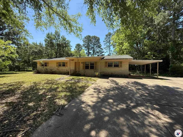 123 Lakeshore Dr, Texarkana, TX 75501