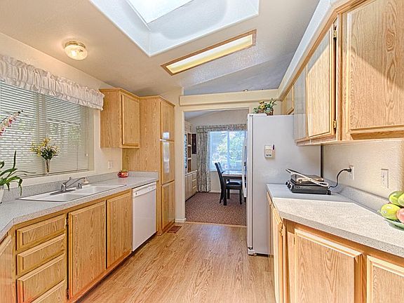 5th image of 444 Whispering Pines Dr Space 121
