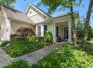 19 Iselin Ln, Oceanport, NJ 07757