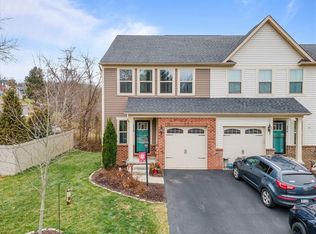 172 Arbor Trail Dr, Mc Kees Rocks, PA 15136