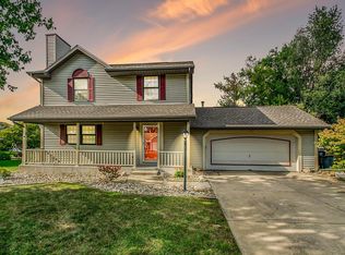 25741 Hunt Trl, South Bend, IN 46628