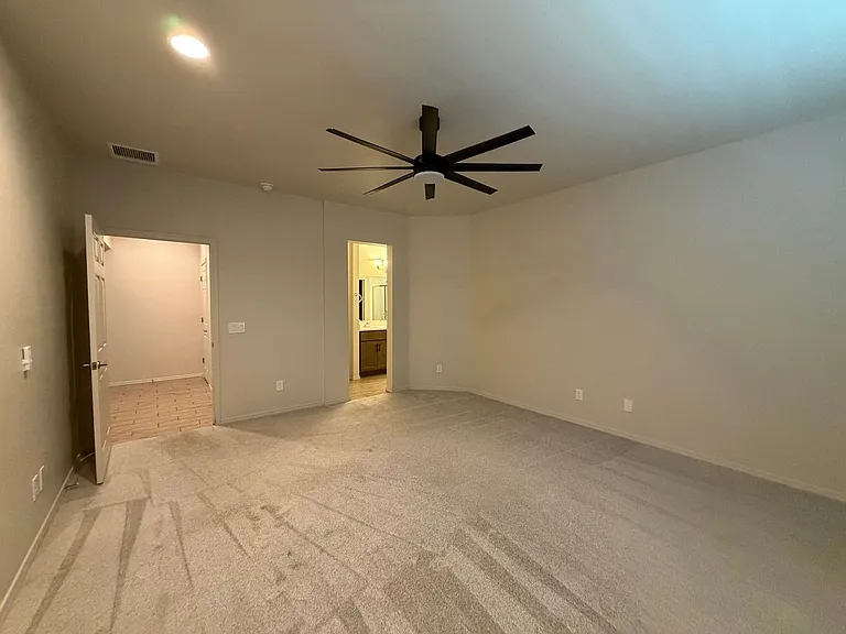 1864 Brookshire Dr — Photo 11