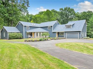 123 Putnam Park Rd, Bethel, CT 06801