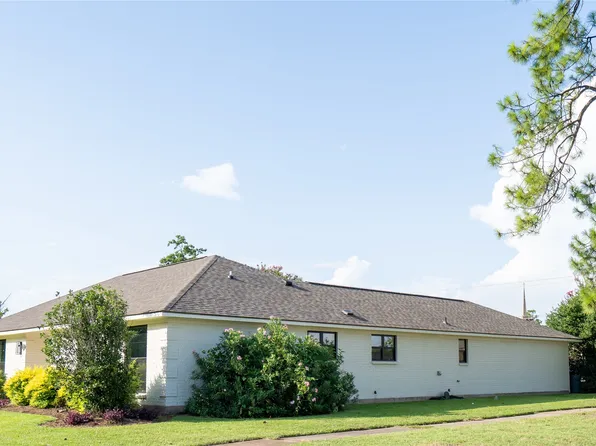 9625 Smitherman Dr, Shreveport, LA 71115