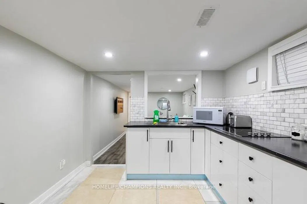 1 bed, $1,300 — Photo 4